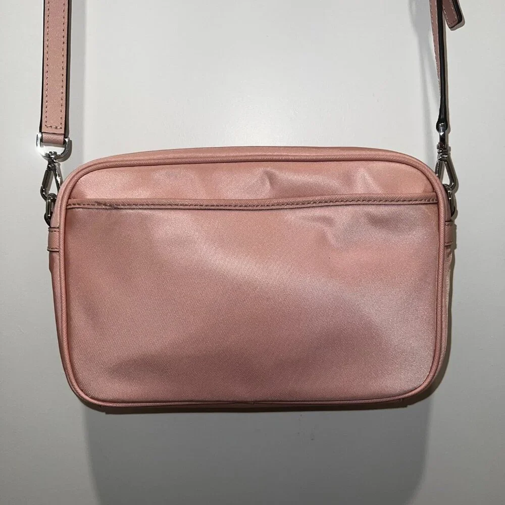 Michael Kors Jet Set Charm Nylon Large Crossbody Purse in Powder Blush Pink - Picture 4 of 10